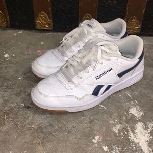 Men’s Reebok sneakers